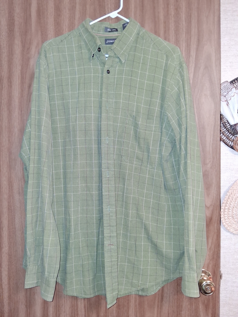 St. John's Bay Light Green Windowpane Button-Down Shirt